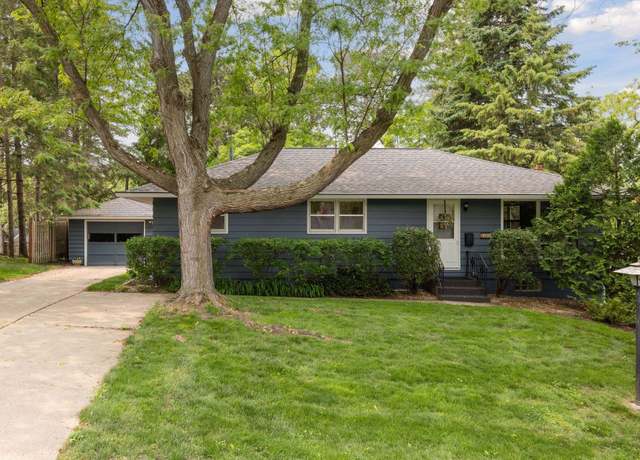 Property at 1522 Willow Dr, Red Wing, MN 55066, 5 beds, 2 baths