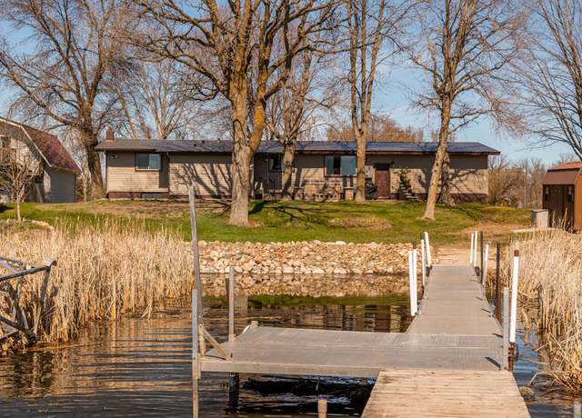 Property at 1529 N Ketelle Dr NE, Osakis, MN 56360, 5 beds, 4 baths