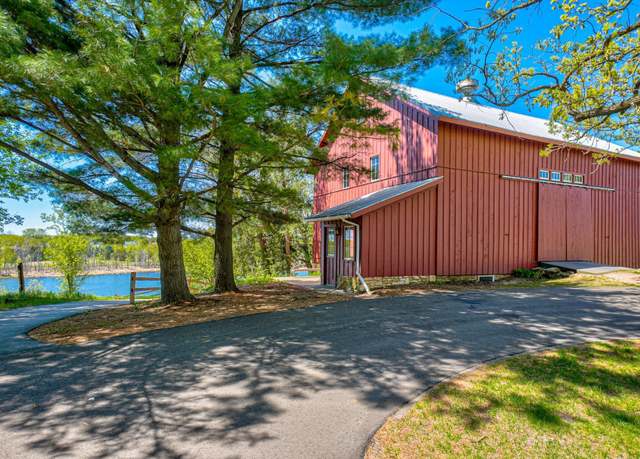 Property at 11750 Little Bluestem Ct N, Lake Elmo, MN 55042, 3 beds, 3 baths