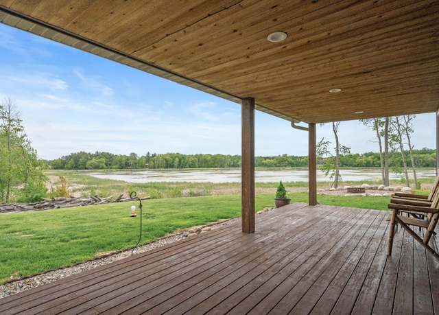 Property at 7410 313th Ave NE, North Branch Twp, MN 55056, 3 beds, 3 baths