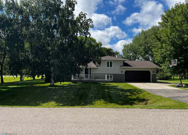 Property at 6201 9th St N, Moorhead, MN 56560, 3 beds, 2 baths