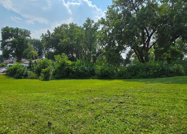 Property at 3949 Douglas Dr N, Crystal, MN 55422
