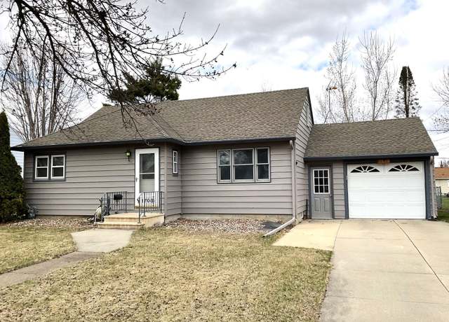 Property at 1708 3rd Ave NW, Austin, MN 55912, 2 beds, 2 baths