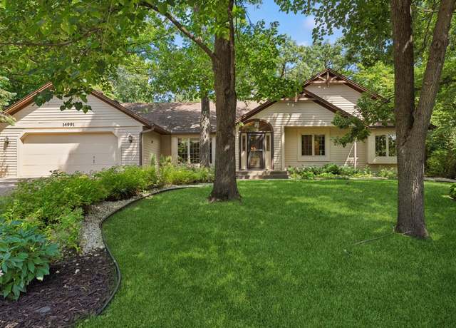 Property at 14991 Williamsburg Ct, Eden Prairie, MN 55347, 4 beds, 3 baths