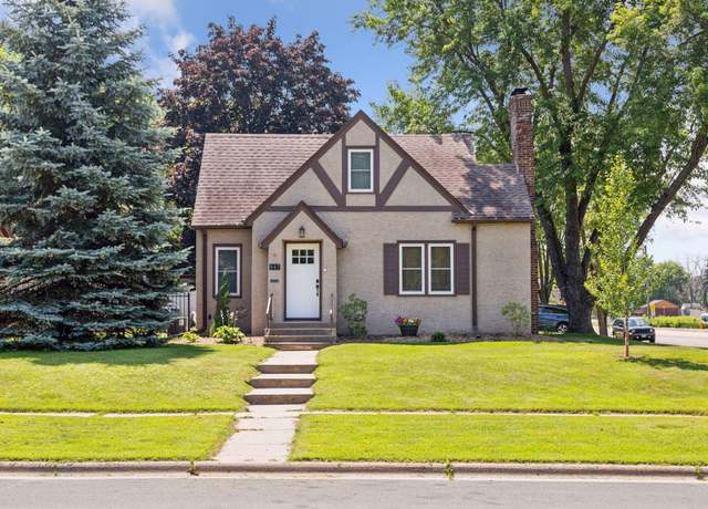 Property at 847 Park Ln, South Saint Paul, MN 55075, 4 beds, 3 baths