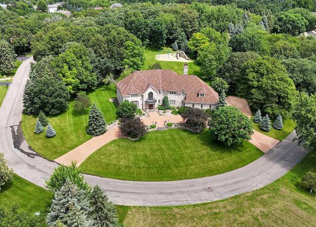 Property at 2240 Chelmsford Ln, Saint Cloud, MN 56301, 6 beds, 7 baths
