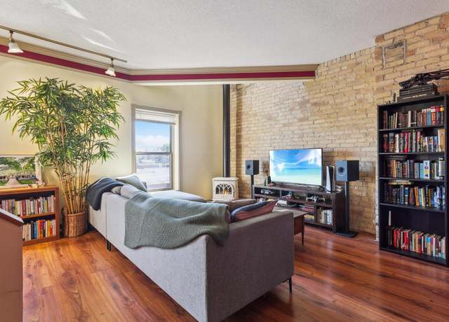Property at 1802 4th Ave S Unit D, Minneapolis, MN 55404, 2 beds, 1 bath