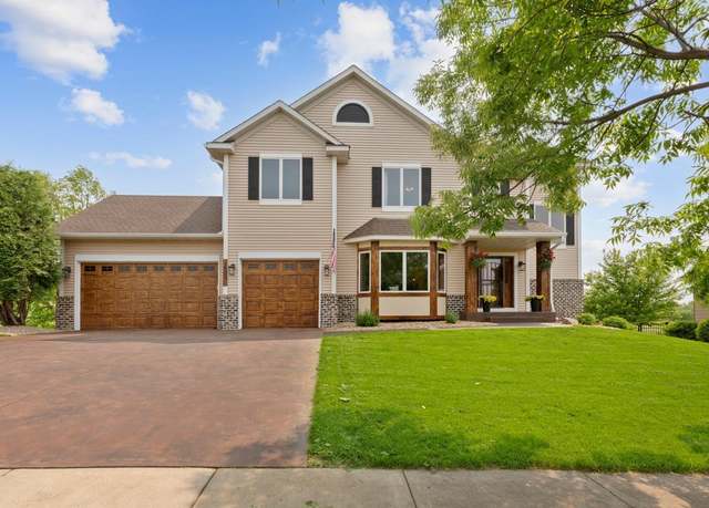 Property at 1900 Legacy Dr, Faribault, MN 55021, 5 beds, 4 baths