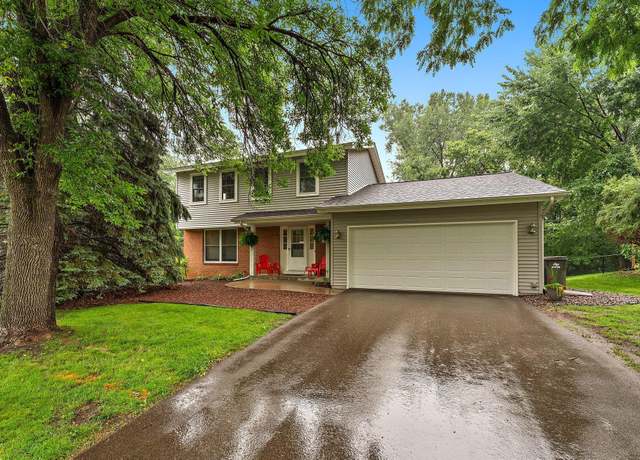 Property at 8940 Darnel Rd, Eden Prairie, MN 55347, 4 beds, 4 baths
