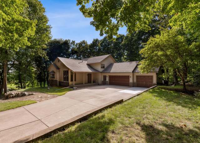 Property at 23521 Wood Ln, Rogers, MN 55374, 4 beds, 3 baths