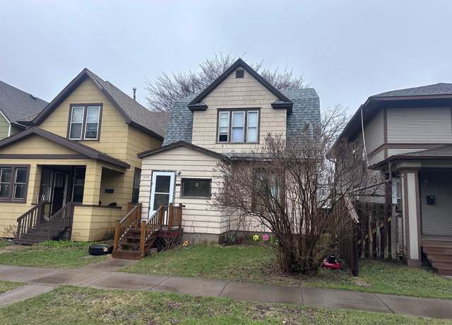 Property at 1620 Banks Ave, Superior, WI 54880, 3 beds, 1 bath