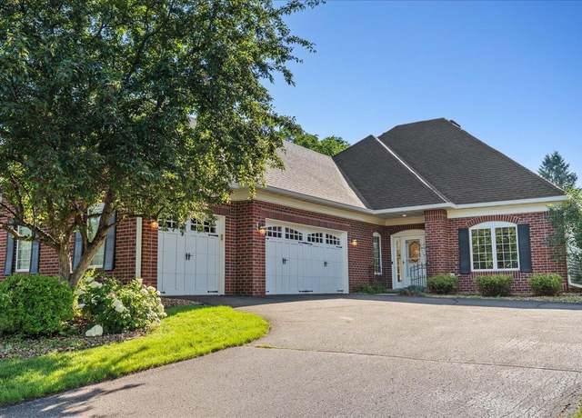 Property at 2228 White Pine Ct, Hudson, WI 54016, 3 beds, 2 baths