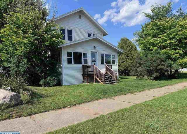 Property at 1027 E Chapman St, Ely, MN 55731, 4 beds, 2 baths