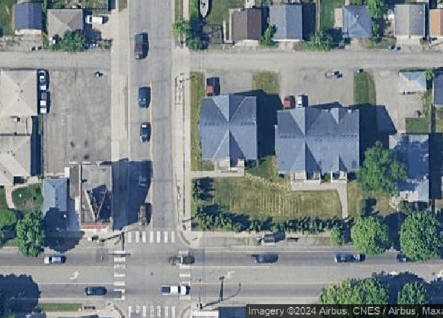 Property at 941 Maryland Ave E, Saint Paul, MN 55106, 3 beds, 2 baths