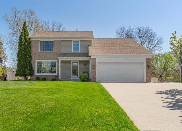 Property at 3057 Copper Oaks Trl, Woodbury, MN 55125, 4 beds, 4 baths