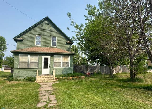 Property at 917 Bennett Ave, Portland, ND 58274, 3 beds, 1 bath