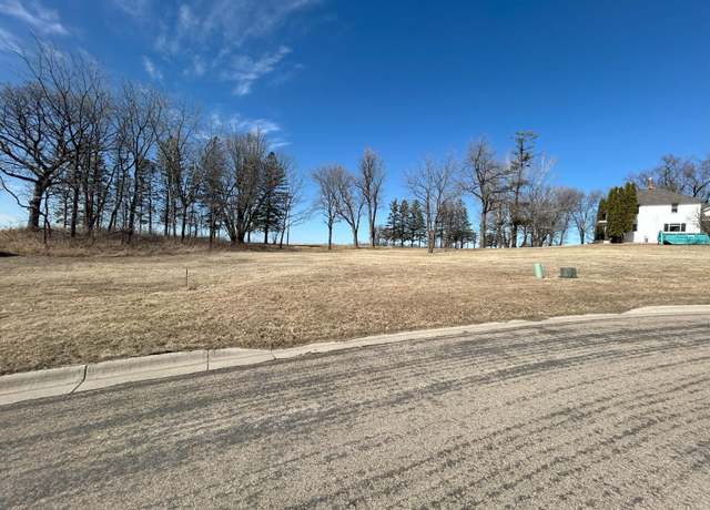 Property at 2836 Timber Ridge Dr NE, Owatonna, MN 55060
