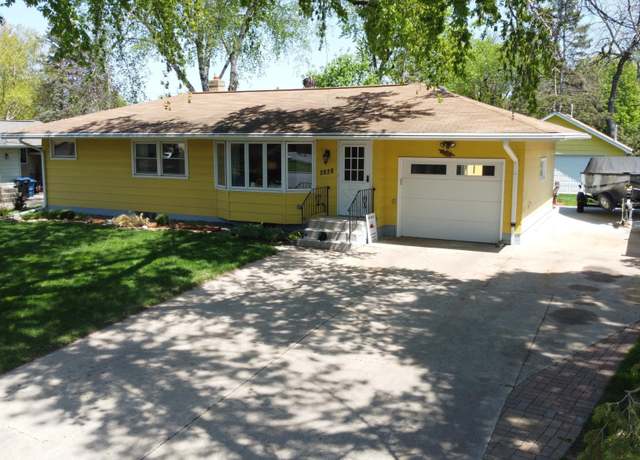 Property at 2828 Matilda St, Roseville, MN 55113, 4 beds, 2 baths