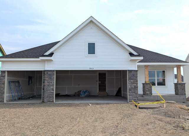 Property at 7865 41st St N, Oakdale, MN 55128, 4 beds, 4 baths