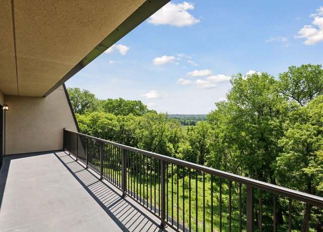 Property at 8121 34th Ave S #204, Bloomington, MN 55425, 2 beds, 2 baths