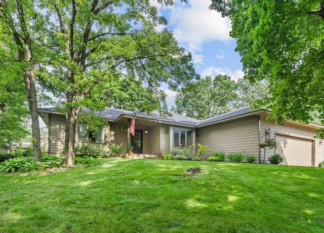Property at 13790 Crane St NW, Andover, MN 55304, 3 beds, 3 baths
