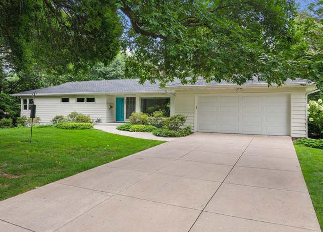 Property at 105 Westwood Dr S, Golden Valley, MN 55416, 4 beds, 2 baths