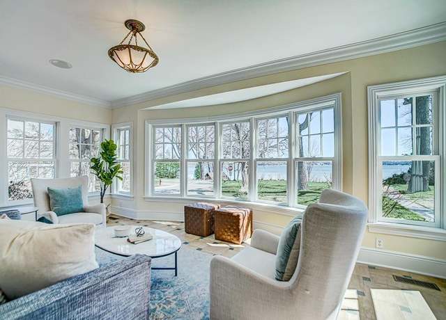 Property at 4927 Lake Ave, White Bear Lake, MN 55110, 5 beds, 7 baths