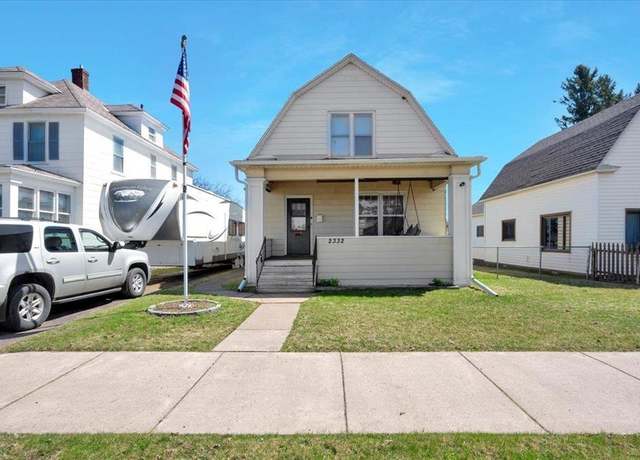 Property at 2332 Banks Ave, Superior, WI 54880, 3 beds, 2 baths