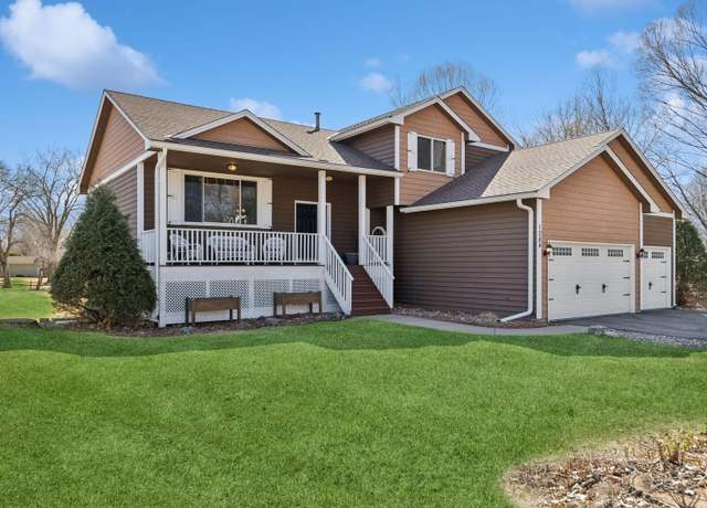 Property at 1284 Otter Ridge Rd, White Bear Twp, MN 55110, 3 beds, 3 baths