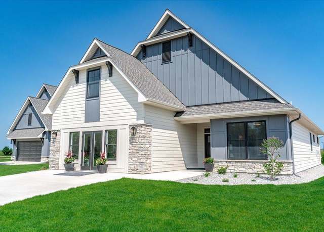 Property at 2468 Sydney Ln, Hudson, WI 54016, 3 beds, 3 baths
