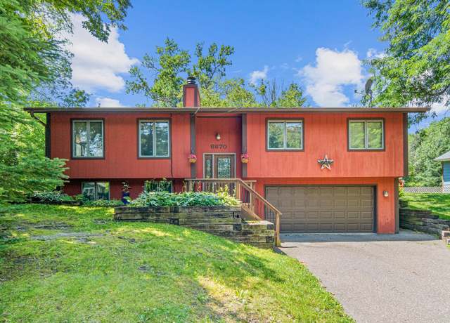 Property at 6670 Maple Dr, Rockford, MN 55373, 3 beds, 2 baths