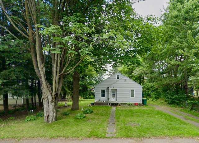 Property at 1805 Selmser Ave, Cloquet, MN 55720, 2 beds, 2 baths