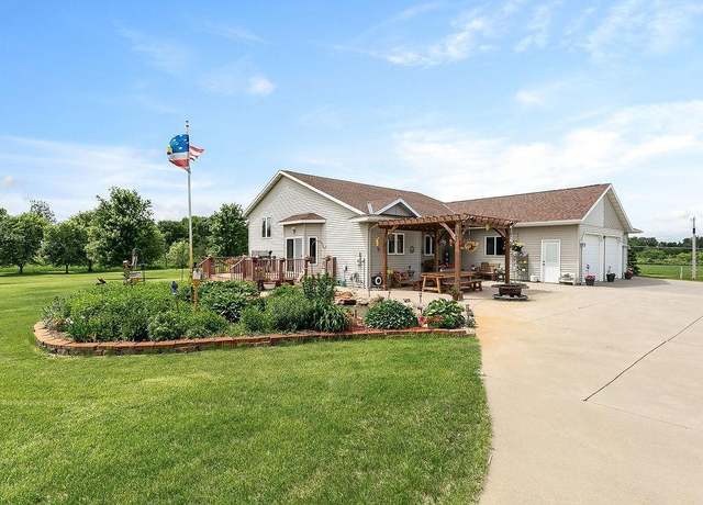 Property at 23805 Edgeton Rd, Richmond, MN 56368, 3 beds, 4 baths
