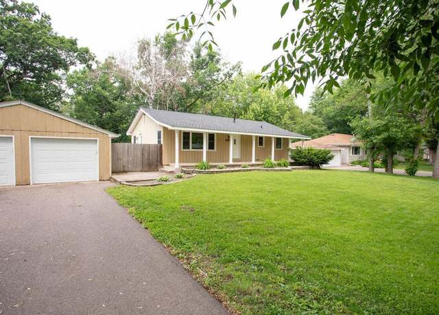 Property at 29930 Nathan Ct, Lindstrom, MN 55045, 4 beds, 2 baths