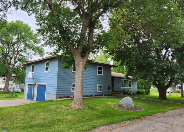 Property at 206 1st St SE, Rothsay, MN 56579, 4 beds, 2 baths