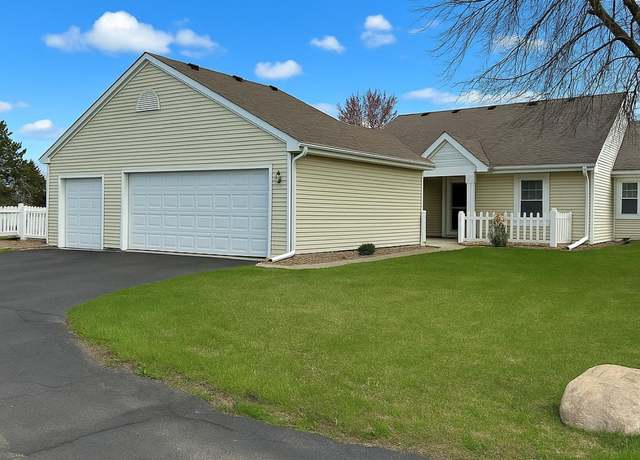 Property at 406 Sarazin St, Shakopee, MN 55379, 2 beds, 1 bath