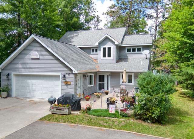 Property at 12691 Sunset Ln, French Twp, MN 55781, 2 beds, 3 baths