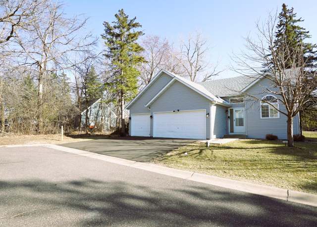 Property at 7161 Upper 15th St N, Oakdale, MN 55128, 4 beds, 2 baths