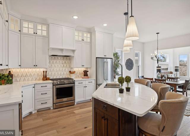 Property at 13708 Park Haven Trl, Prior Lake, MN 55372, 3 beds, 3 baths