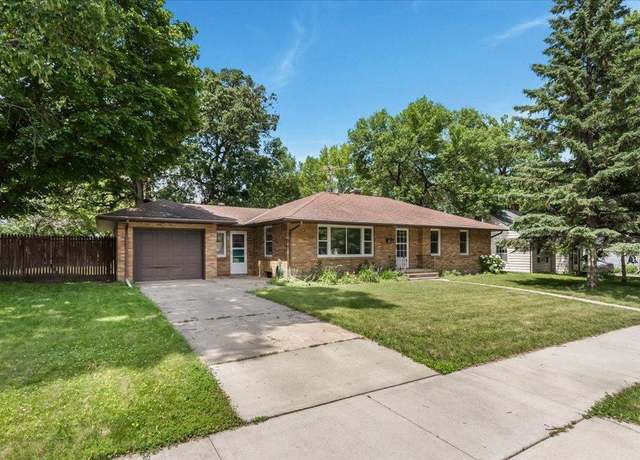 Property at 1220 Irving St, Alexandria, MN 56308, 3 beds, 2 baths