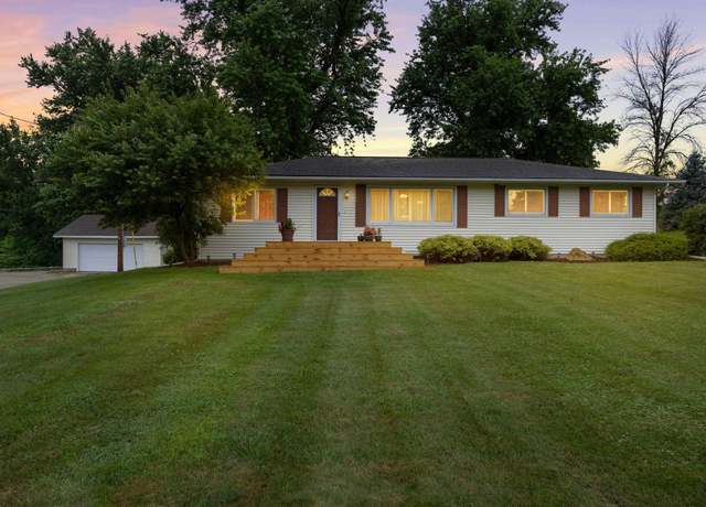 Property at 13380 County 1 Blvd, Cannon Falls, MN 55009, 4 beds, 2 baths