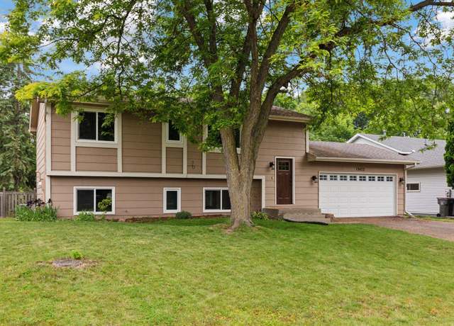 Property at 13422 Yosemite Ave S, Savage, MN 55378, 3 beds, 2 baths