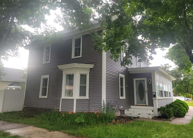 Property at 302 3rd St W, Hastings, MN 55033, 5 beds, 3 baths