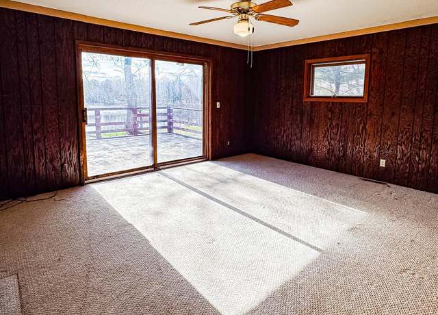 Property at 2284 15th St, Johnstown Twp, WI 54826, 3 beds, 2 baths