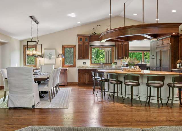 Property at 1405 W Farm Rd, Chanhassen, MN 55318, 5 beds, 5 baths