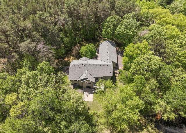 Property at 26835 Woodlands Pkwy, Livonia Twp, MN 55398, 4 beds, 4 baths