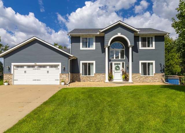 Property at 9007 Coffman Cir, Inver Grove Heights, MN 55076, 4 beds, 4 baths