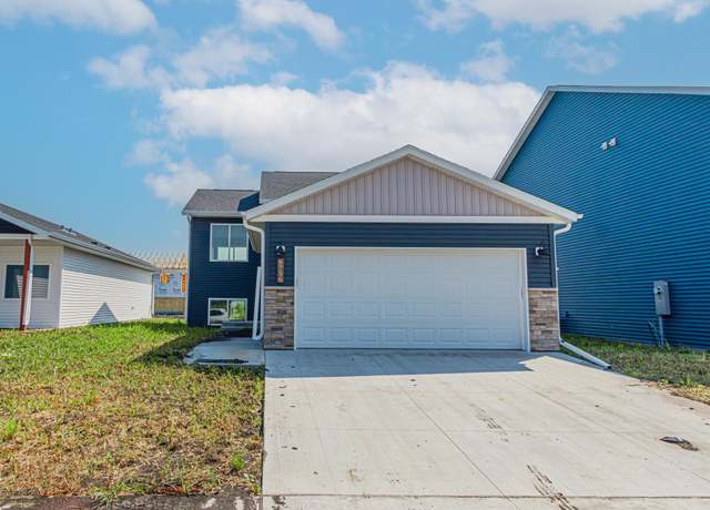 Property at 6756 66 Ave S, Horace, ND 58047, 4 beds, 2 baths