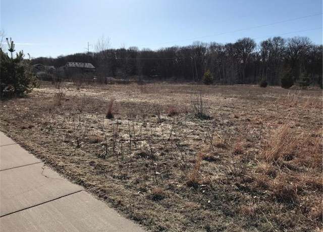 Property at 7920 Lake Dr, Lino Lakes, MN 55014