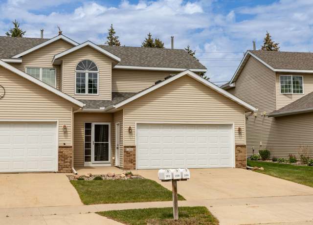 Property at 2804 Viola Heights Dr NE, Rochester, MN 55906, 3 beds, 3 baths